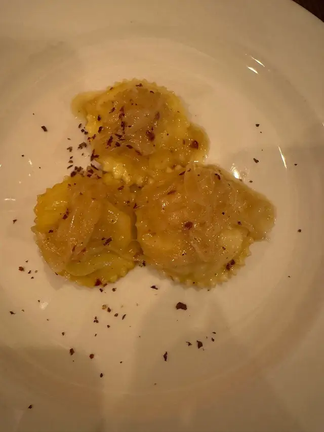 Ravioli al burro
