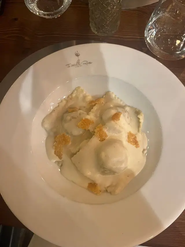 Ravioli in crema