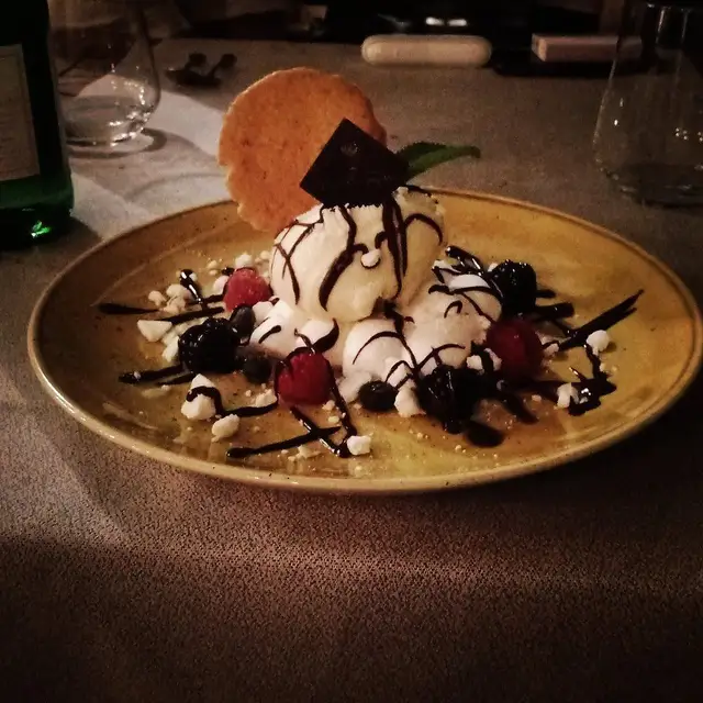 Gelato ai frutti di bosco