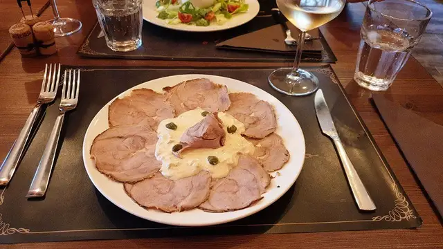 Vitello tonnato
