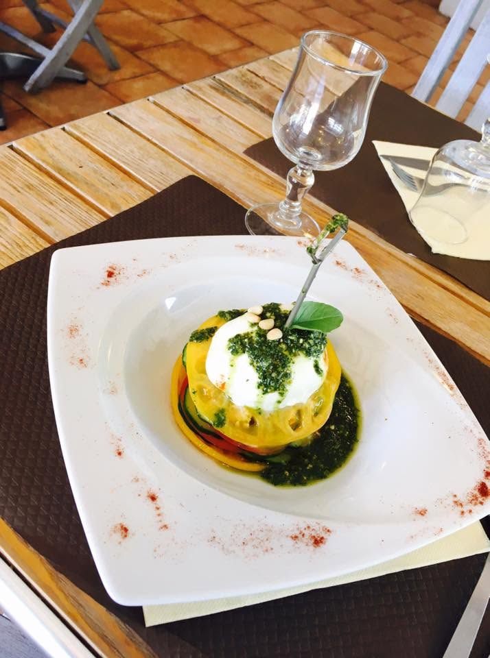 Burrata et tomates